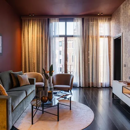 Palazzo Rota Luxury Apartments-2